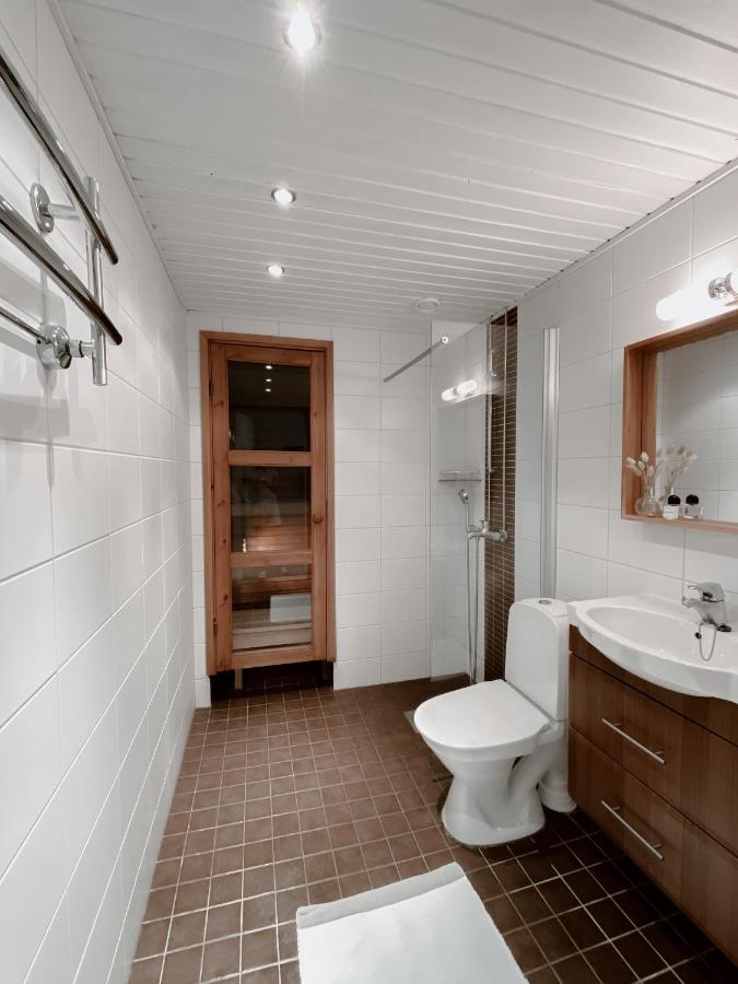 Modern One Bedroom Apartment With Sauna Near Airport 반타 외부 사진